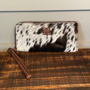 STS Classic Leather Cowhide Wristlet